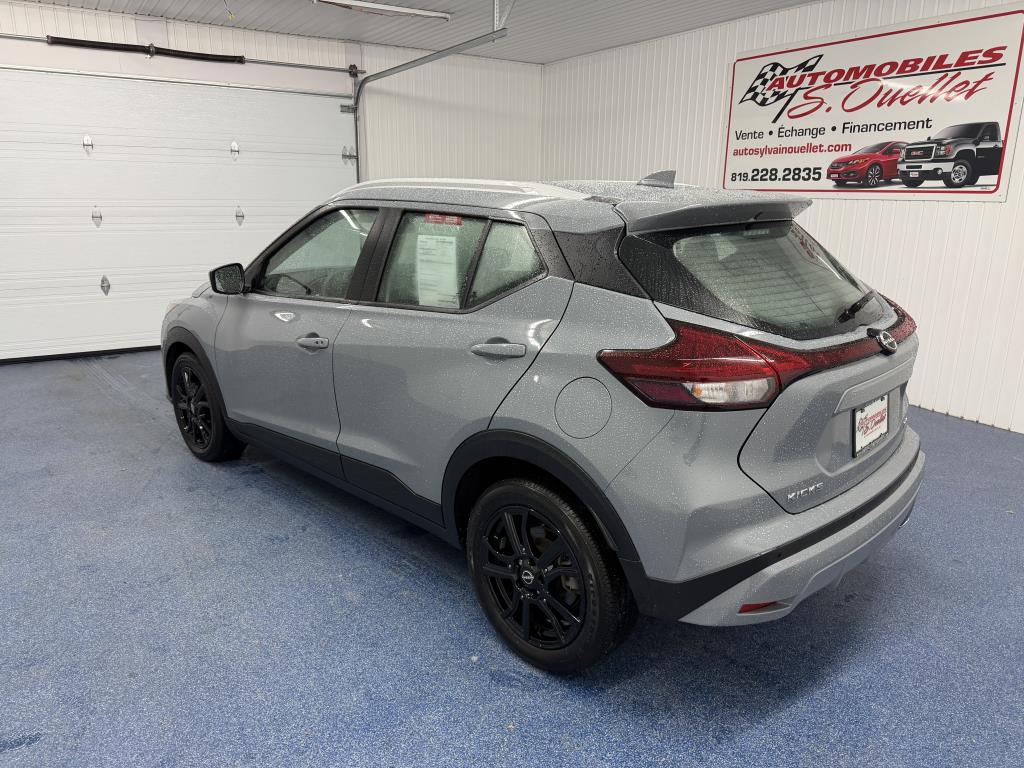 2024 NISSAN KICKS
